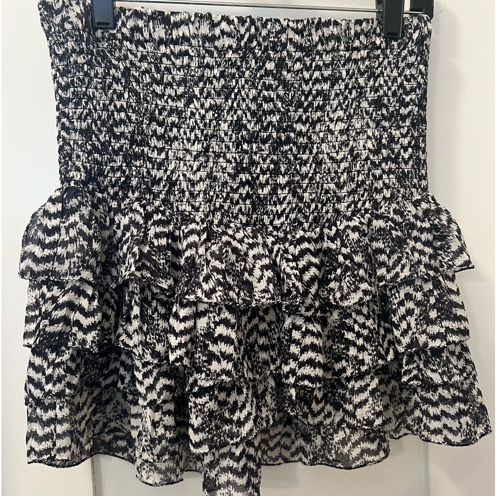 ISABEL MARANT H&M Skirt. Never worn, love the skirt a tad too small for me!